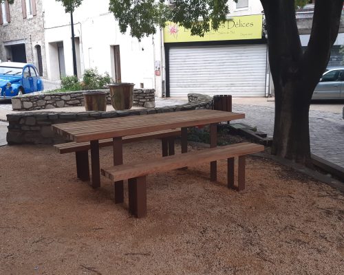 Table pique-nique
